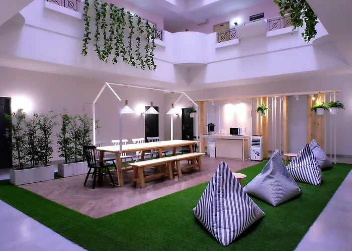 Siam Mansion - Sha Hostel Hat Yai